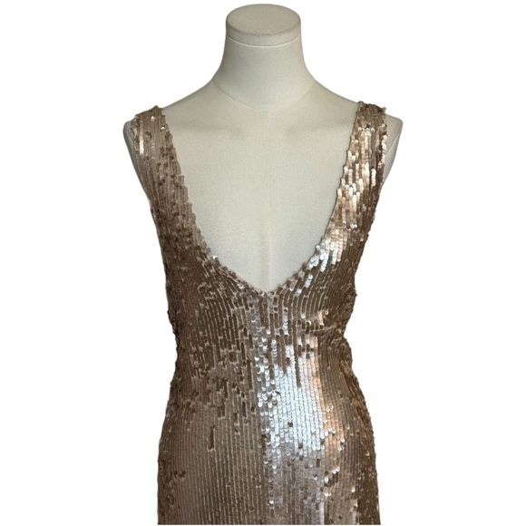 AUDREY 3+1 Champagne Gold Sequin Mini Dress Party NYE Size M Dance Deep V Neck - Picture 3 of 9